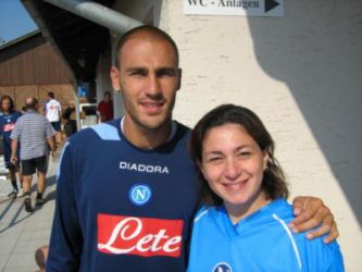 Rita Fiorentina del club Napoli Castiglione delle Stiviere con Cannavaro club Napoli Castiglione delle Stiviere